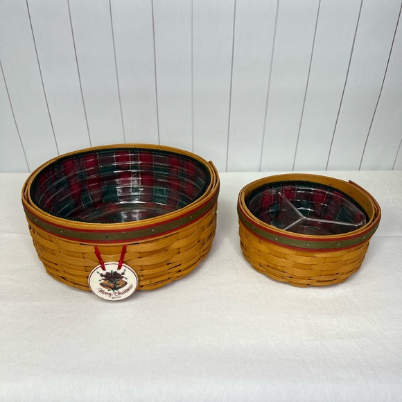 Set of 2 - Longaberger Christmas Baskets - 2000 Century Celebration - Picture 1 of 10